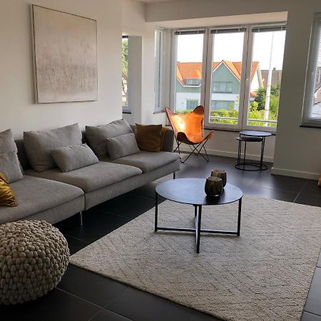 Sfeervol Appartement Te บลังเคนเบอร์เก ภายนอก รูปภาพ